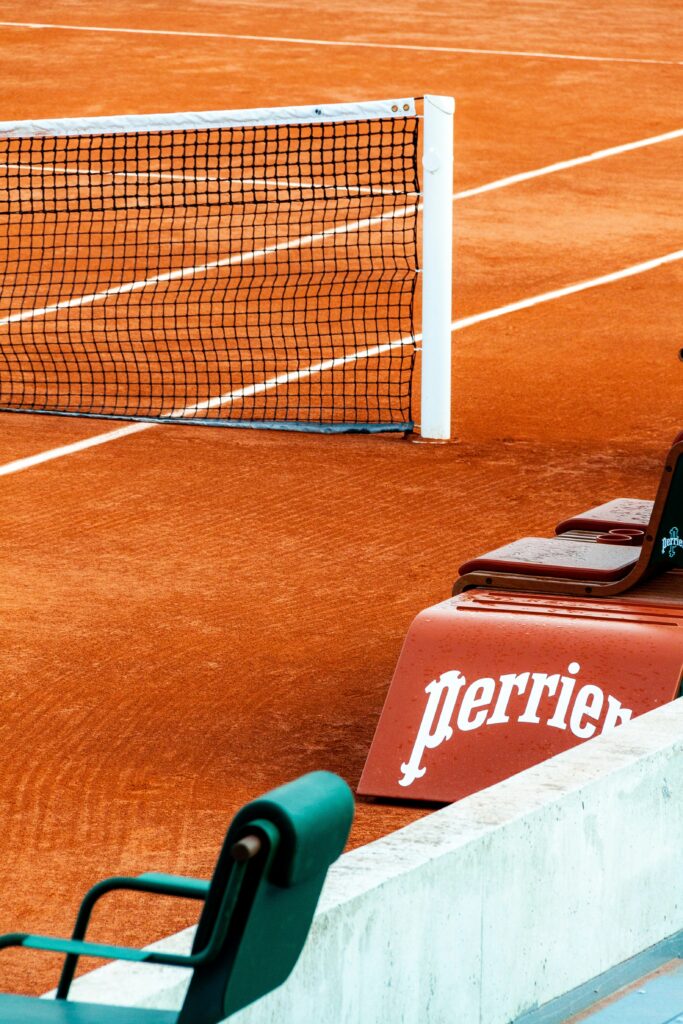 cours de tennis terre battue